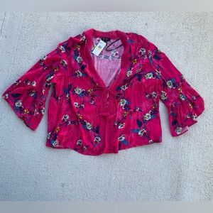 Jessica Simpson Pink Floral Crochet Boho Bell Sleeve Top Medium NWT